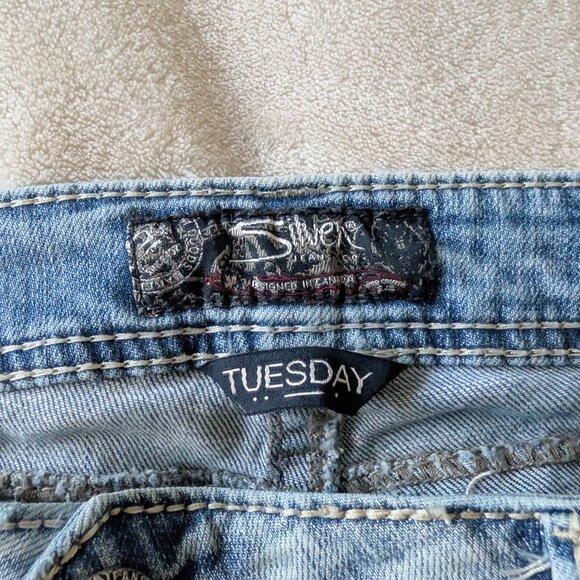 Silver light wash Tuesday low boot cut jeans - authentic 2000's jeans - Picture 9 of 11